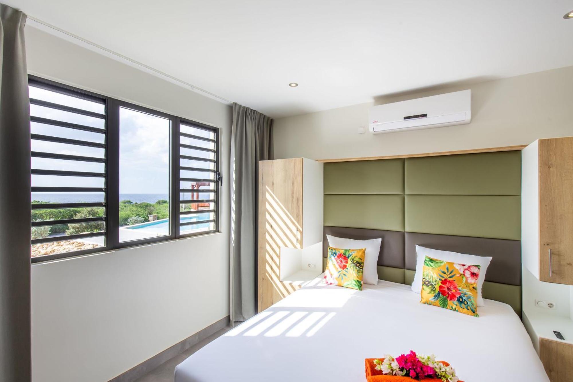 Coral Estate Ocean View Apartments Willemstad Exteriör bild