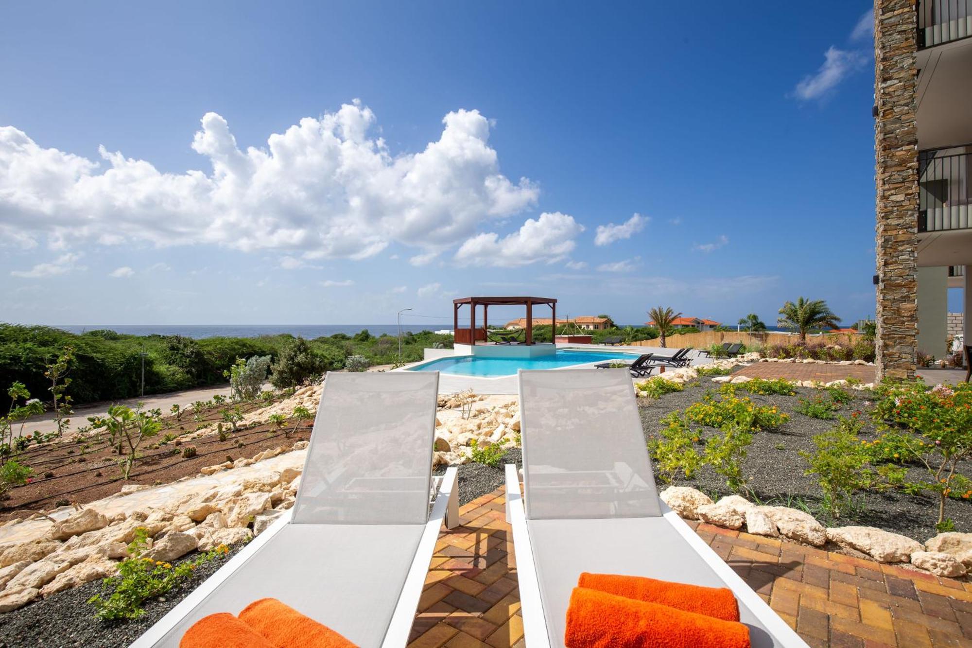 Coral Estate Ocean View Apartments Willemstad Exteriör bild